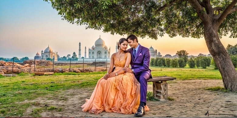 Taj Mahal and Agra Fort Tour Guide Service