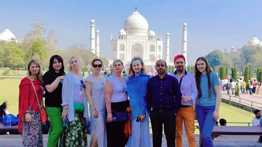 Taj mahal tour guide service
