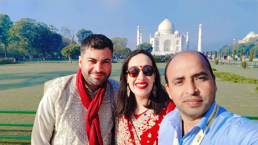 Overnight Agra Tour from Delhi by Gatimaan Express Train