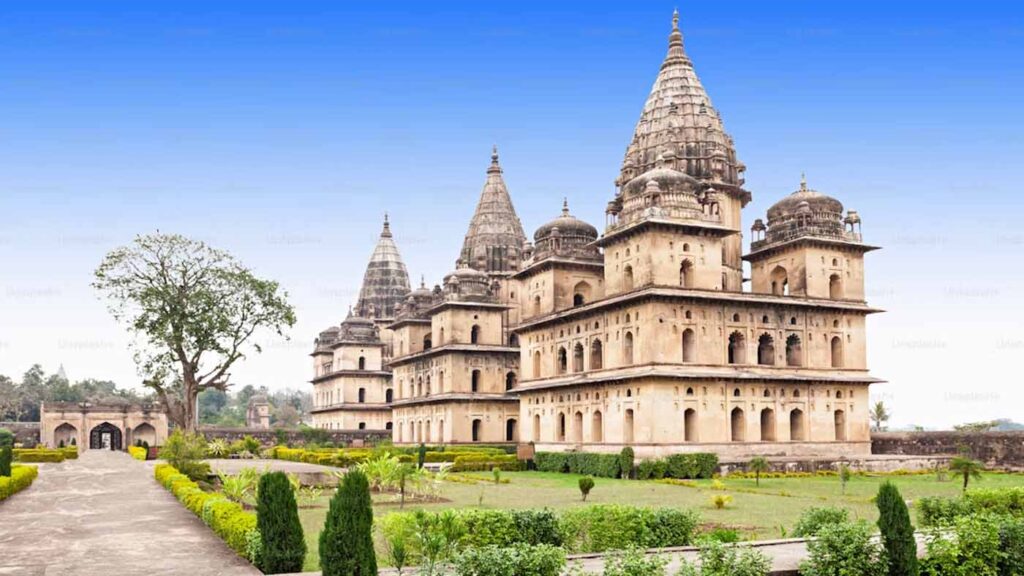 Golden Triangle Tour with Orchha Heritage Extension