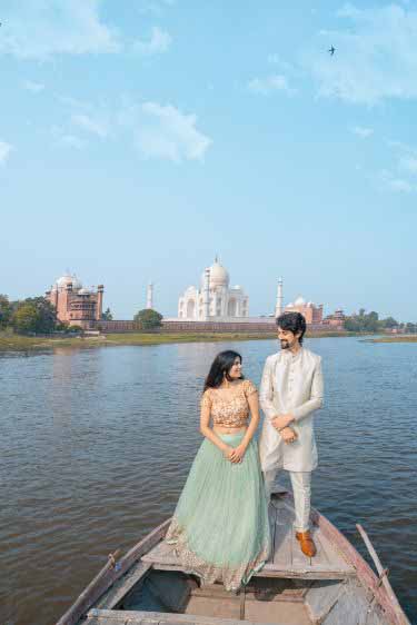 Taj Mahal Tour With River Boat Ride