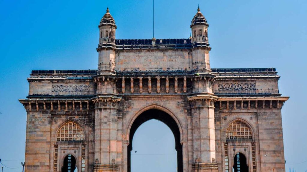 Golden Triangle Tour with Mumbai City and Bollywood