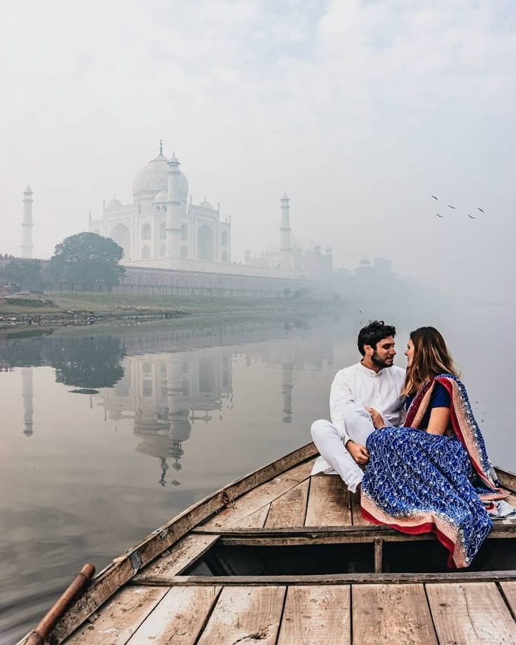 Taj Mahal Tour With River Boat Ride